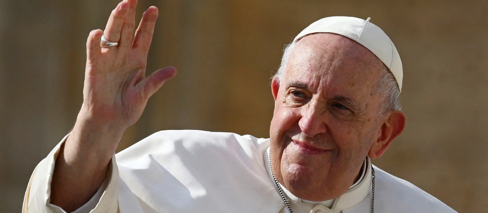 Millions bet on next pope after death of Pope Francis